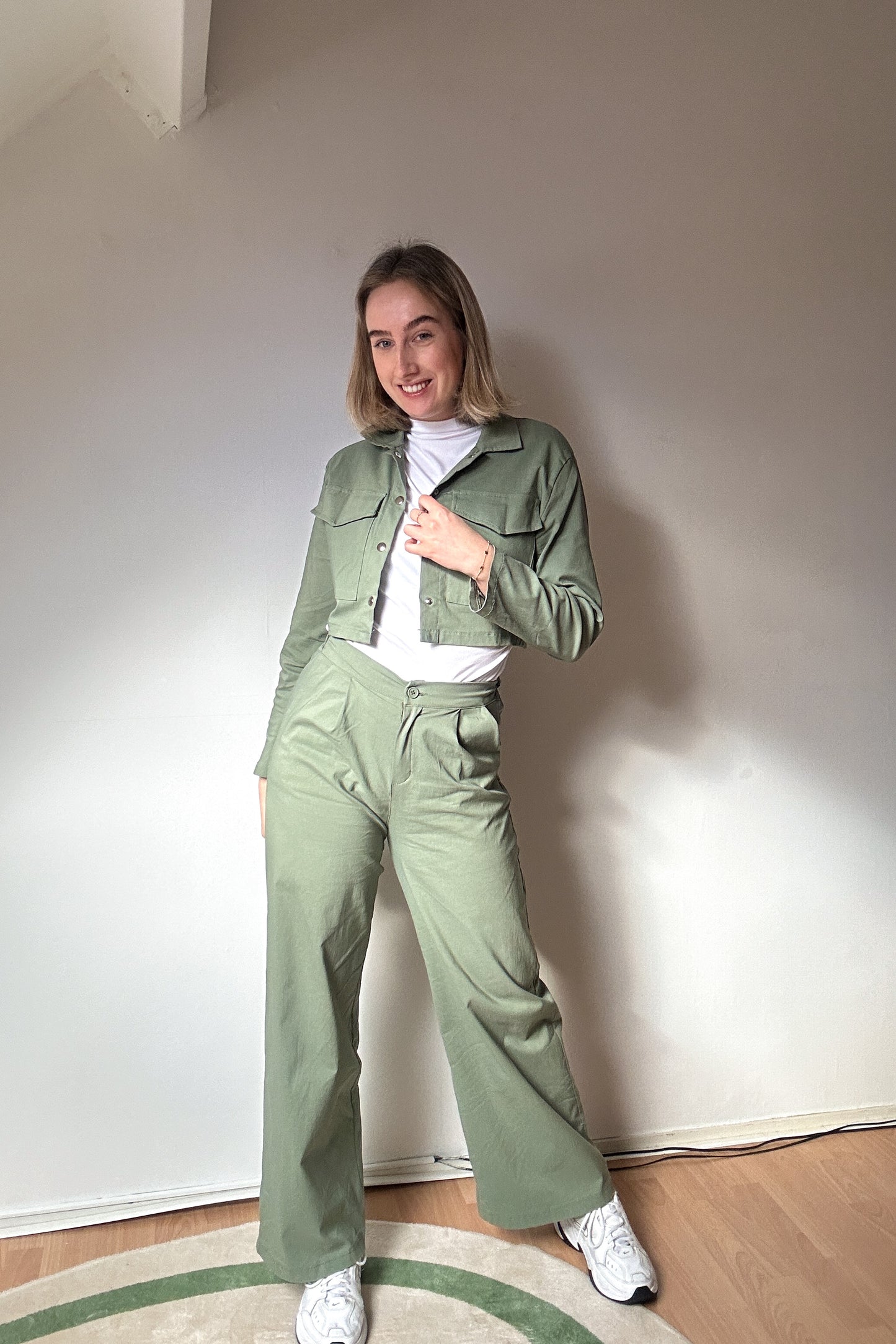 SET CARMEN