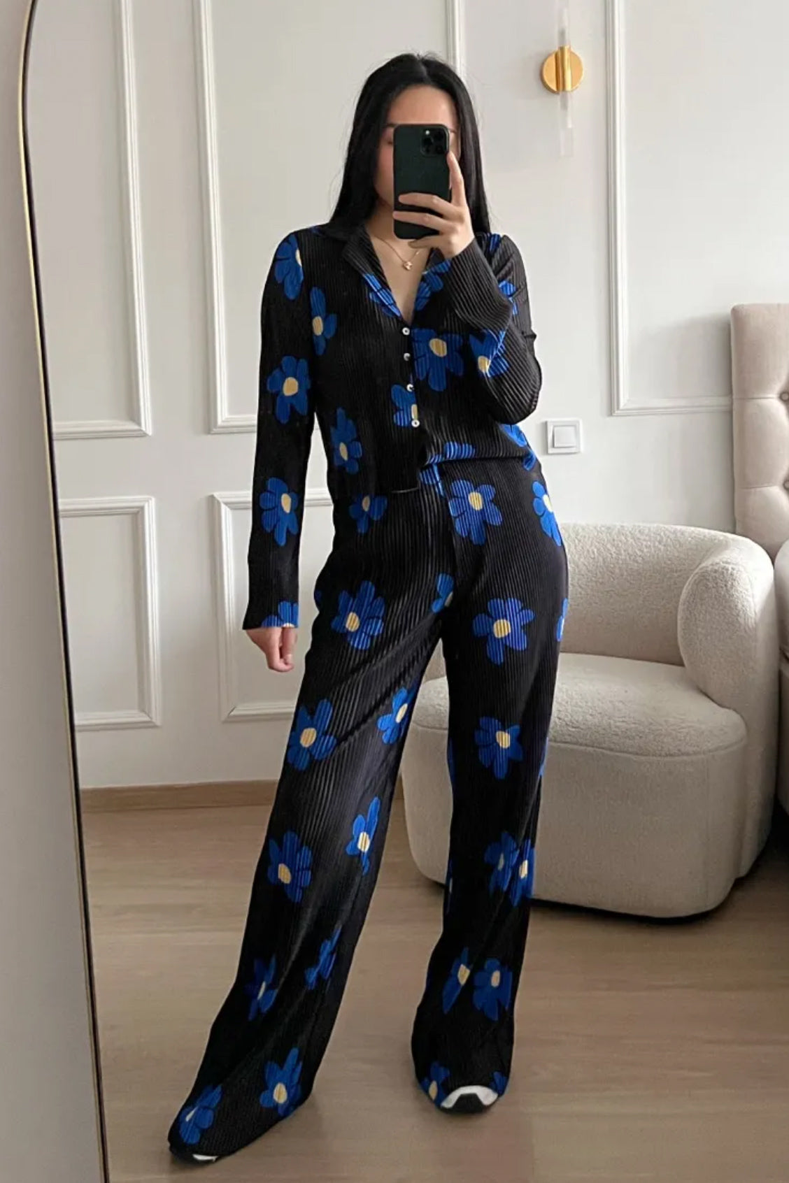 SET LILLY
